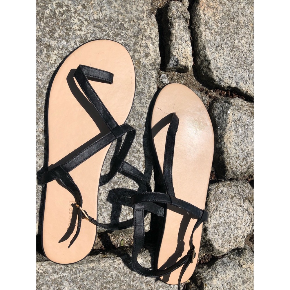 Black T strap Sandals